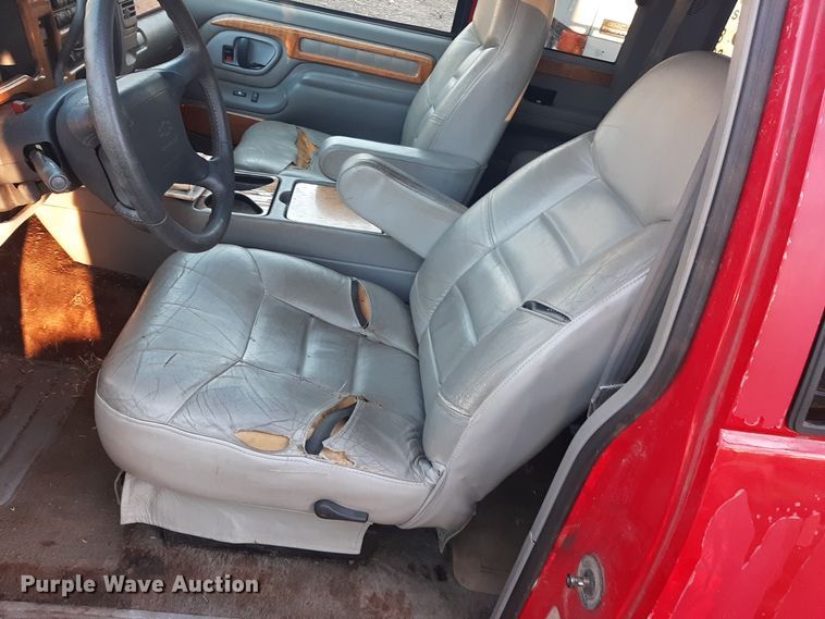 image for item LD9087 1996 Chevrolet C1500  Ext. Cab pickup truck