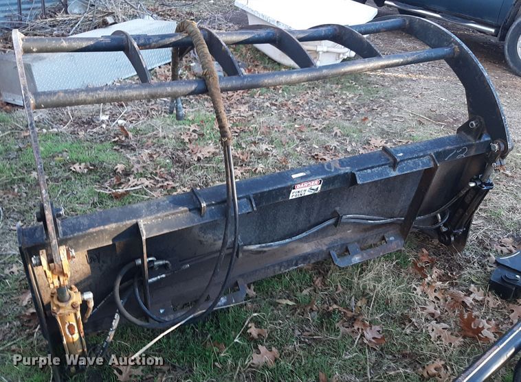 image for item LD9092 72" W skid steer grapple