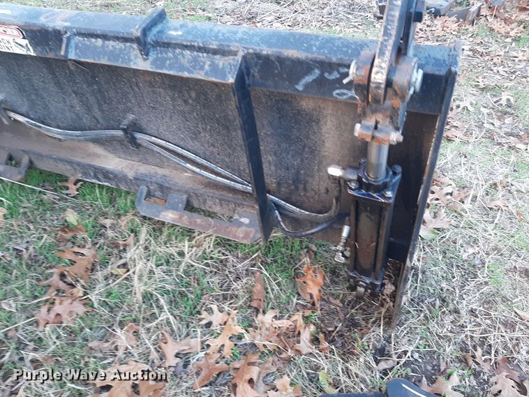 image for item LD9092 72" W skid steer grapple