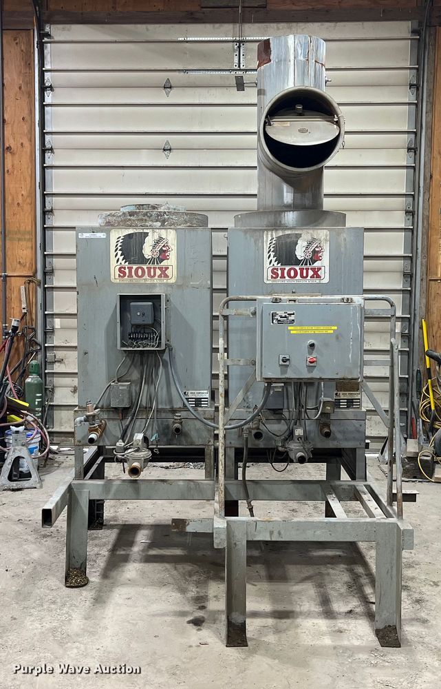 image for item LD9863 (2) Sioux boilers