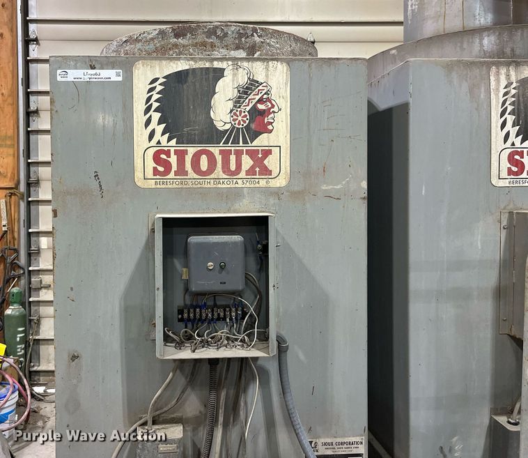 image for item LD9863 (2) Sioux boilers