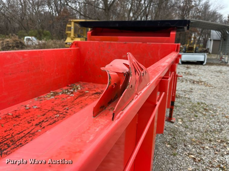 image for item LD9876 2021 Road Clipper 46UFU2034M1237893  dump trailer