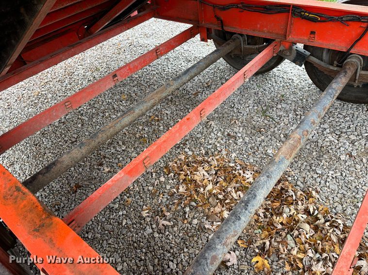 image for item LD9876 2021 Road Clipper 46UFU2034M1237893  dump trailer