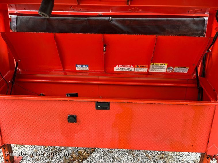 image for item LD9876 2021 Road Clipper 46UFU2034M1237893  dump trailer