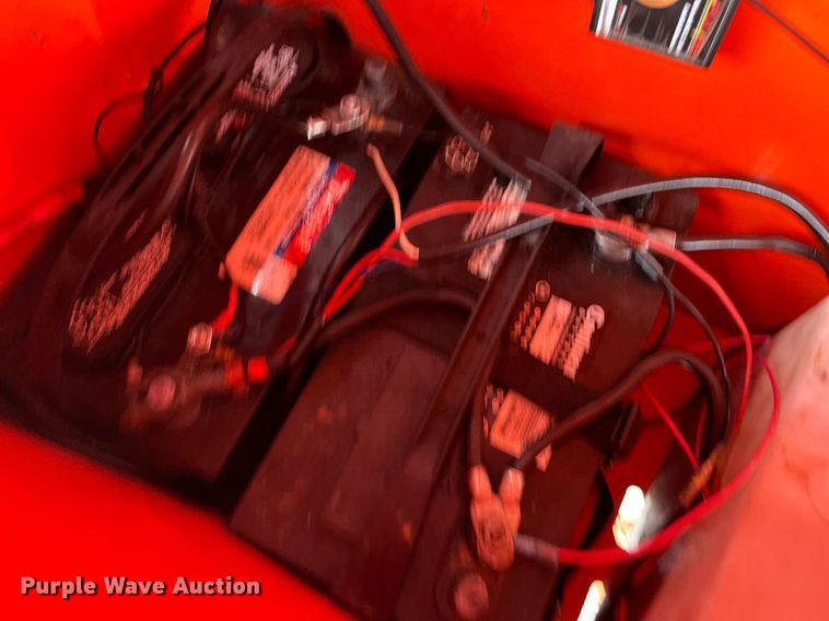 image for item LD9876 2021 Road Clipper 46UFU2034M1237893  dump trailer