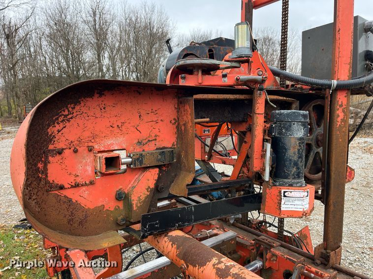 image for item LD9877 Wood-mizer  sawmill