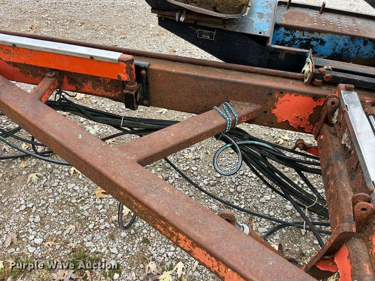 image for item LD9877 Wood-mizer  sawmill