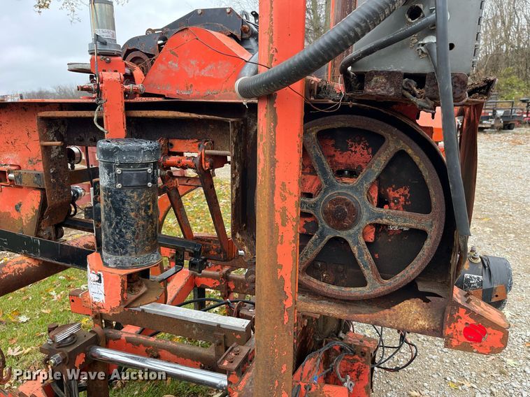 image for item LD9877 Wood-mizer  sawmill