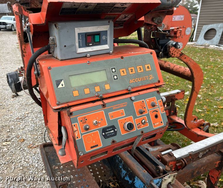 image for item LD9877 Wood-mizer  sawmill