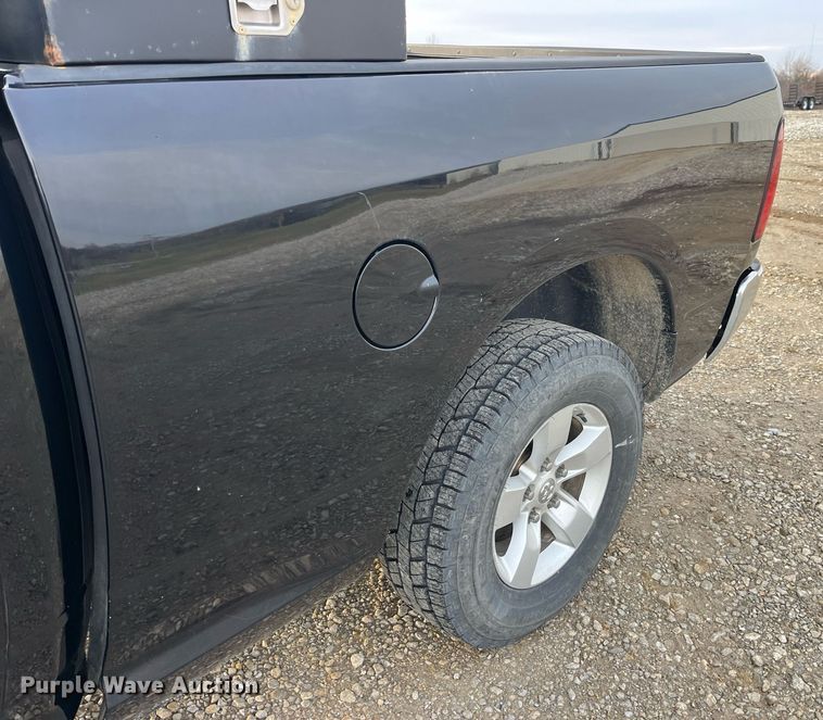 image for item LD9914 2014 Dodge Ram 1500  Quad Cab pickup truck