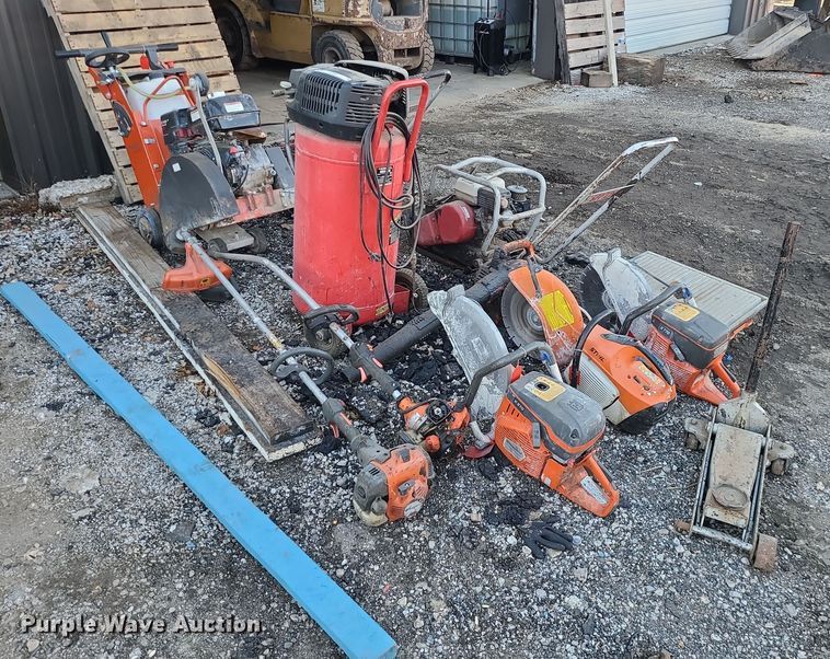 image for item LJ9381 Tools