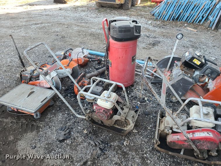 image for item LJ9381 Tools