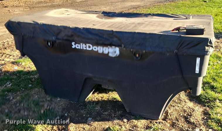 image for item LJ9387 Salt Dogg SHPE2000  salt spreader
