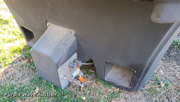 image for item LJ9387 Salt Dogg SHPE2000  salt spreader