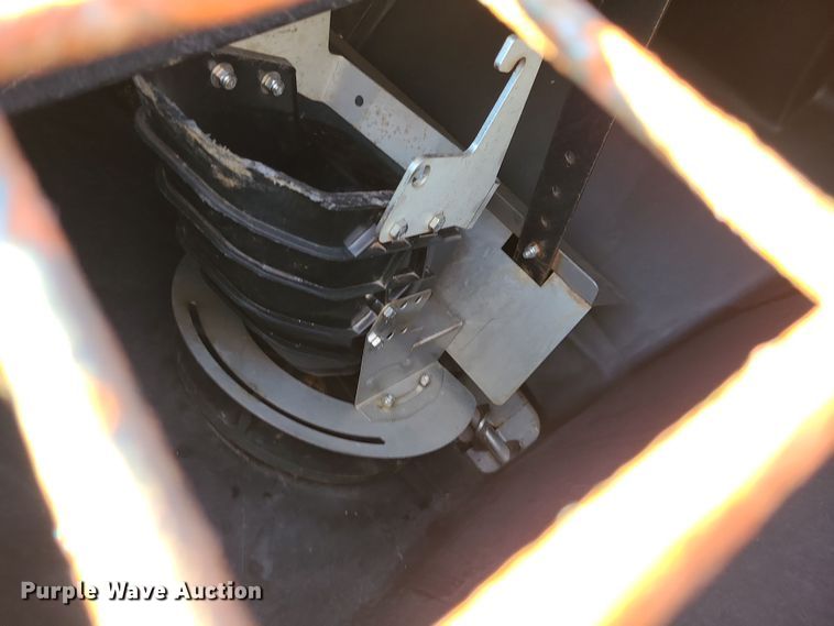 image for item LJ9387 Salt Dogg SHPE2000  salt spreader