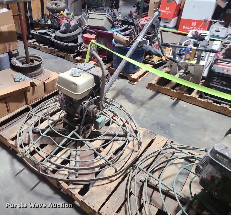 image for item LJ9399 (3) Mq Whiteman concrete trowels