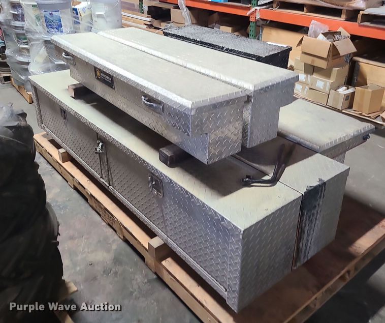 image for item LJ9401 (6) Aluminum tool boxes