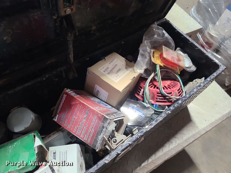 image for item LJ9401 (6) Aluminum tool boxes