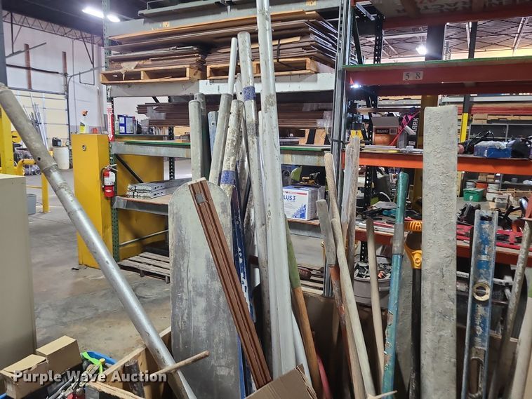 image for item LJ9402 Concrete equip