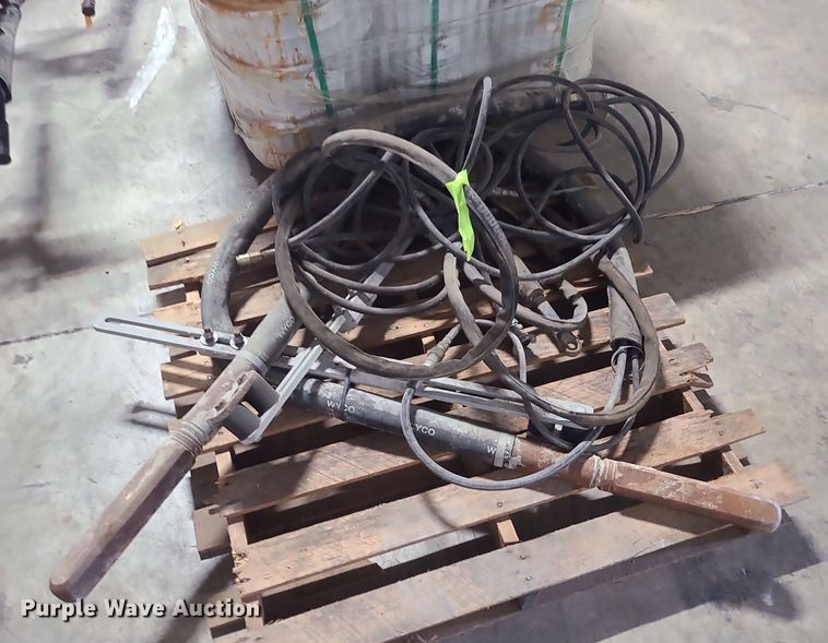 image for item LJ9403 Tools