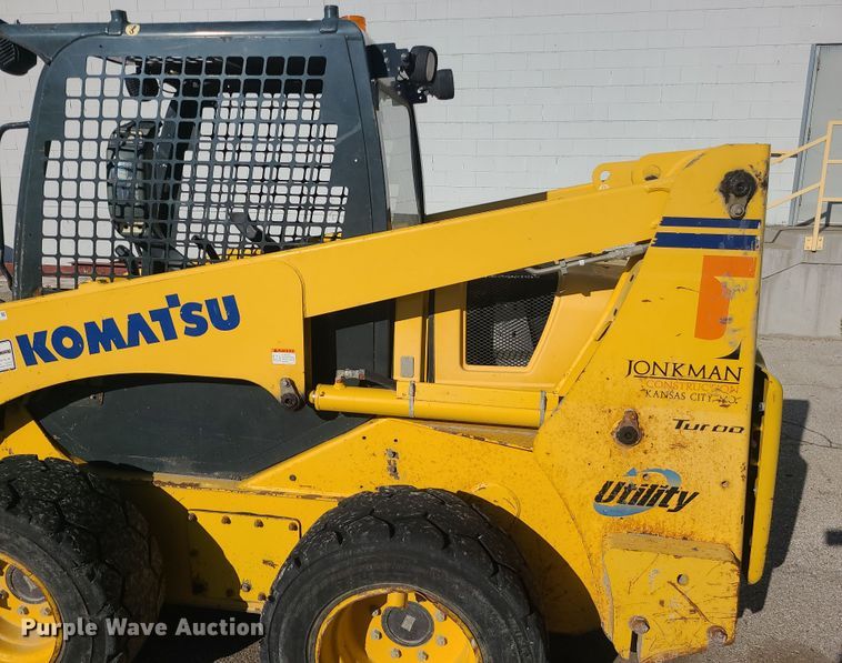 image for item LJ9406 2008 Komatsu SK1020-5N  skid steer loader