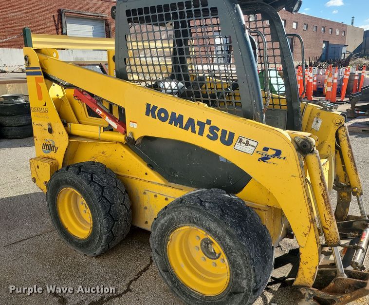 image for item LJ9406 2008 Komatsu SK1020-5N  skid steer loader