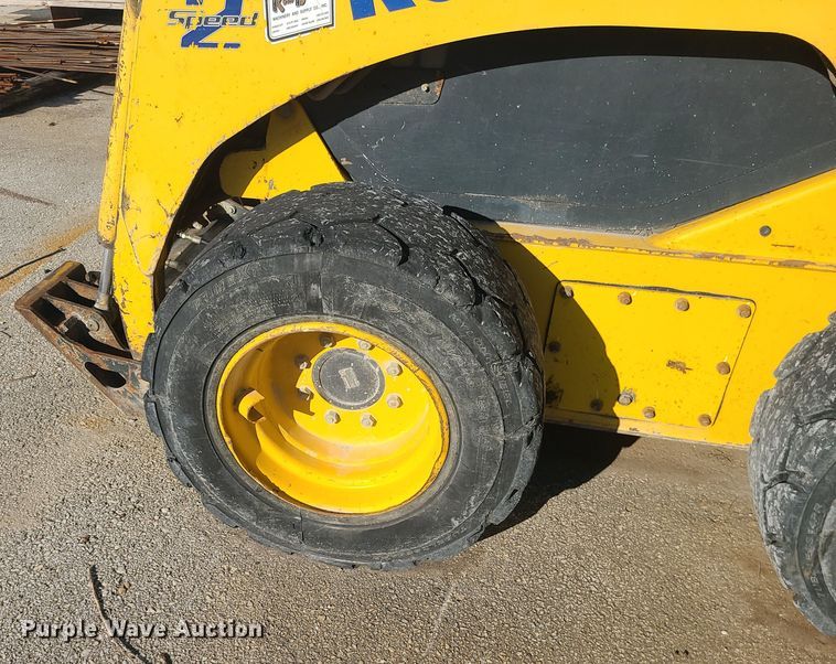 image for item LJ9406 2008 Komatsu SK1020-5N  skid steer loader