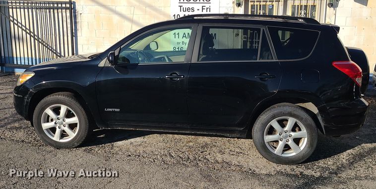 image for item LJ9409 2007 Toyota RAV4  SUV