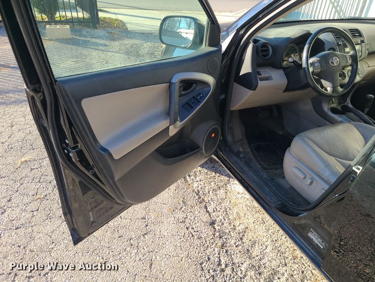 image for item LJ9409 2007 Toyota RAV4  SUV