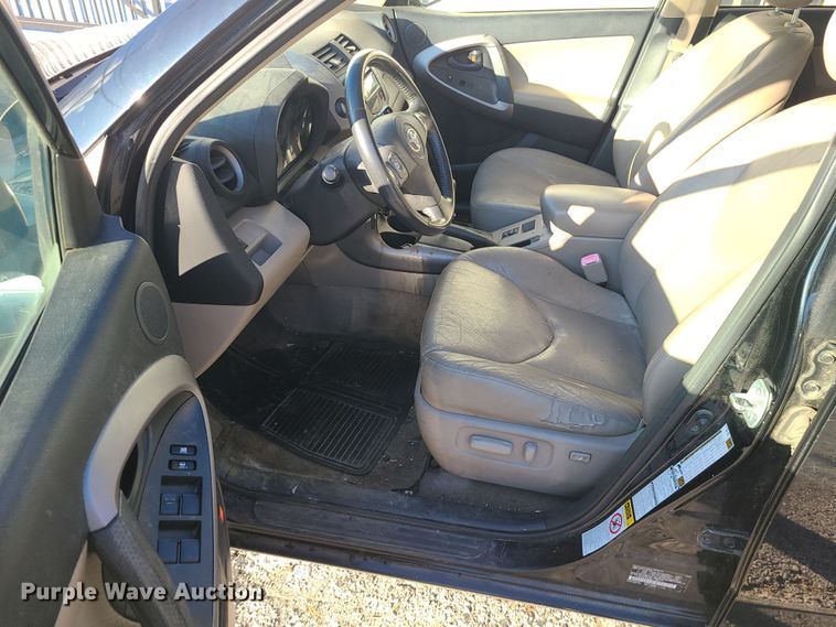 image for item LJ9409 2007 Toyota RAV4  SUV