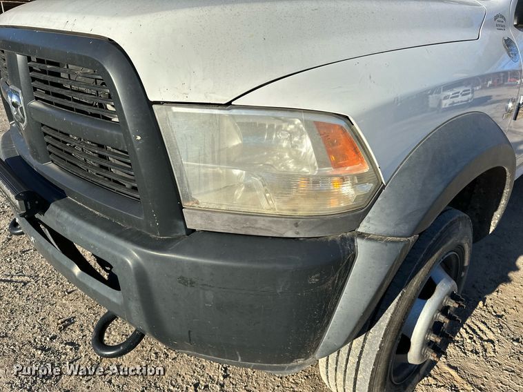 image for item LK9654 2012 Dodge Ram 4500 Crew Cab flatbed truck