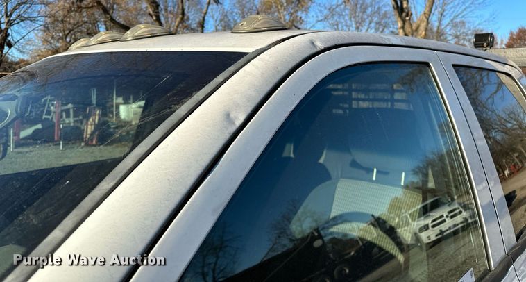 image for item LK9654 2012 Dodge Ram 4500 Crew Cab flatbed truck