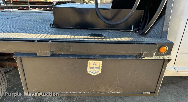 image for item LK9654 2012 Dodge Ram 4500 Crew Cab flatbed truck