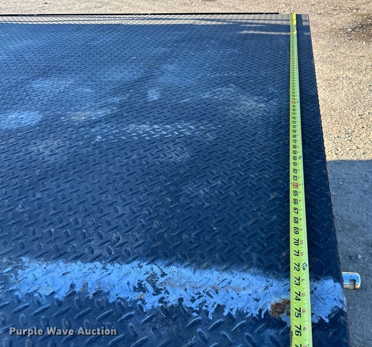 image for item LK9654 2012 Dodge Ram 4500 Crew Cab flatbed truck