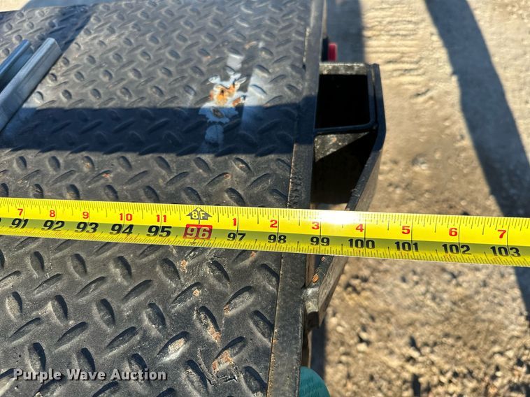 image for item LK9654 2012 Dodge Ram 4500 Crew Cab flatbed truck