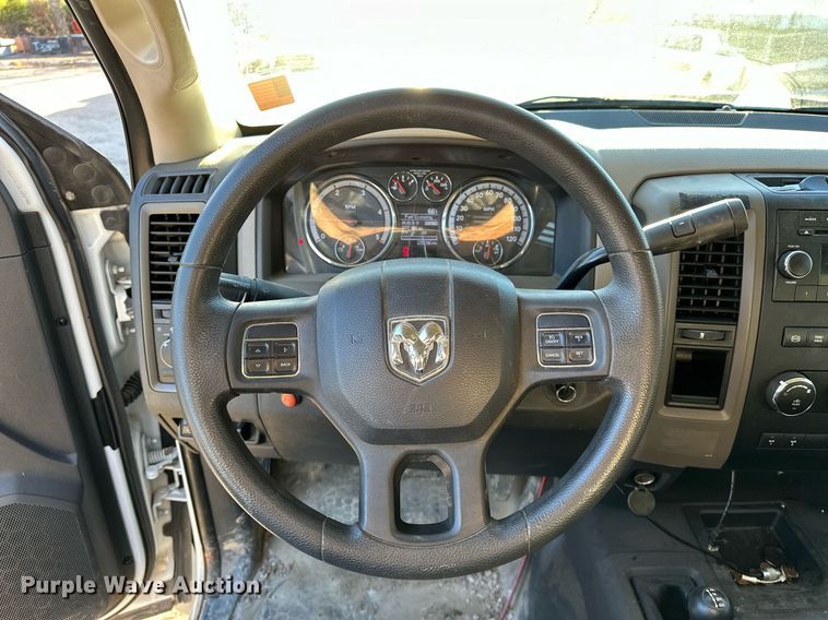 image for item LK9654 2012 Dodge Ram 4500 Crew Cab flatbed truck