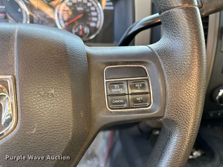 image for item LK9654 2012 Dodge Ram 4500 Crew Cab flatbed truck