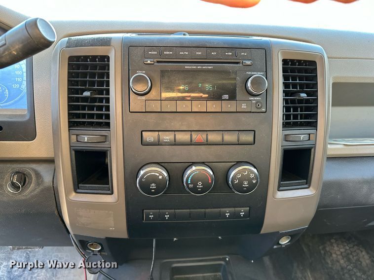 image for item LK9654 2012 Dodge Ram 4500 Crew Cab flatbed truck