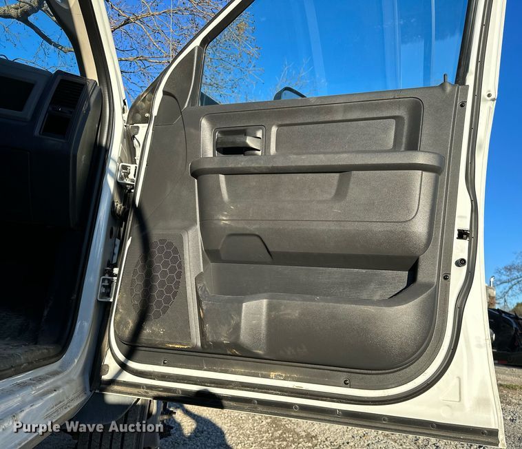 image for item LK9654 2012 Dodge Ram 4500 Crew Cab flatbed truck