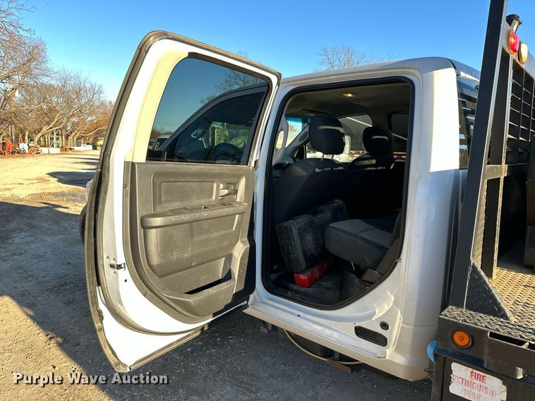 image for item LK9654 2012 Dodge Ram 4500 Crew Cab flatbed truck