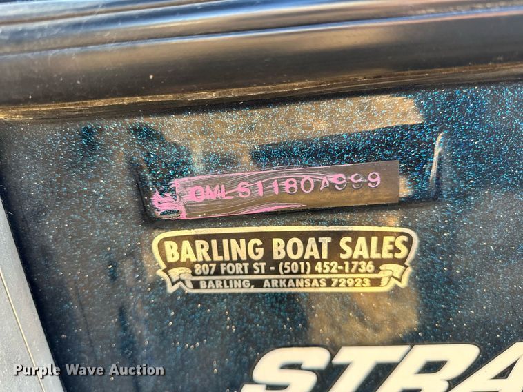 image for item LK9664 1999 Stratos 21SS Extreme  boat