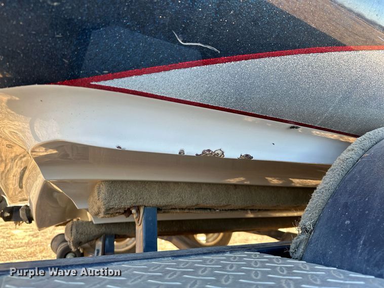 image for item LK9664 1999 Stratos 21SS Extreme  boat