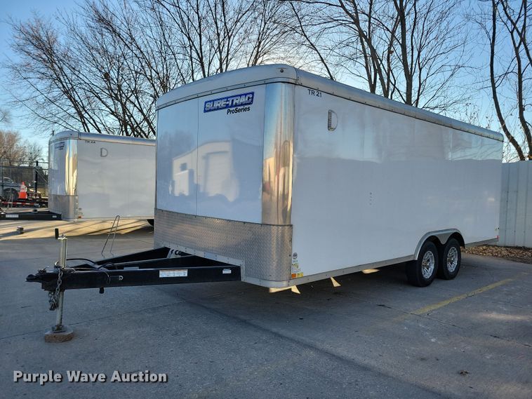 image for item LO9994 2018 Sure-Trac STRCH10220TA-100  enclosed cargo trailer