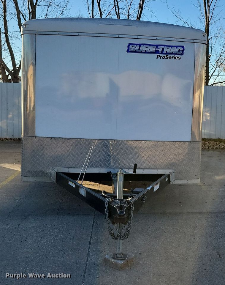 image for item LO9994 2018 Sure-Trac STRCH10220TA-100  enclosed cargo trailer
