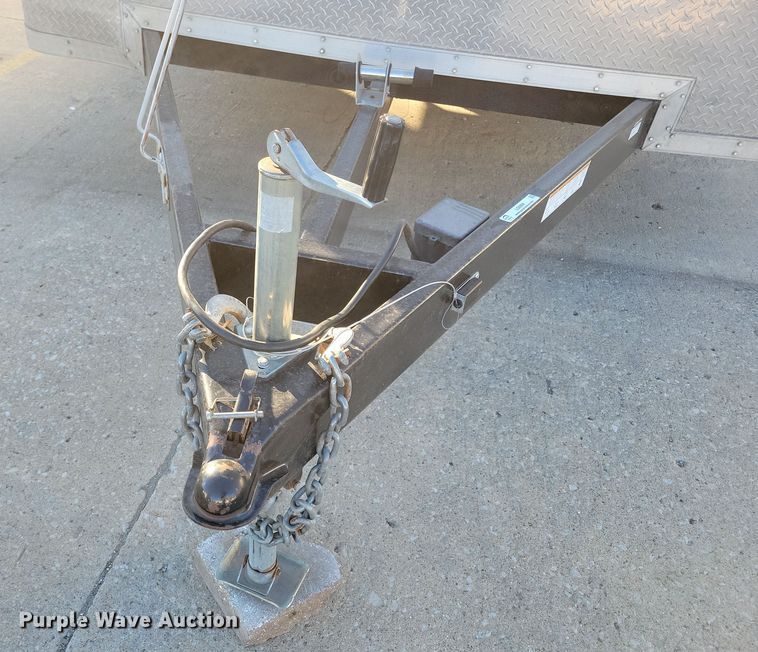 image for item LO9994 2018 Sure-Trac STRCH10220TA-100  enclosed cargo trailer