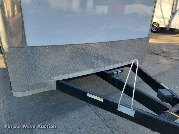 image for item LO9994 2018 Sure-Trac STRCH10220TA-100  enclosed cargo trailer