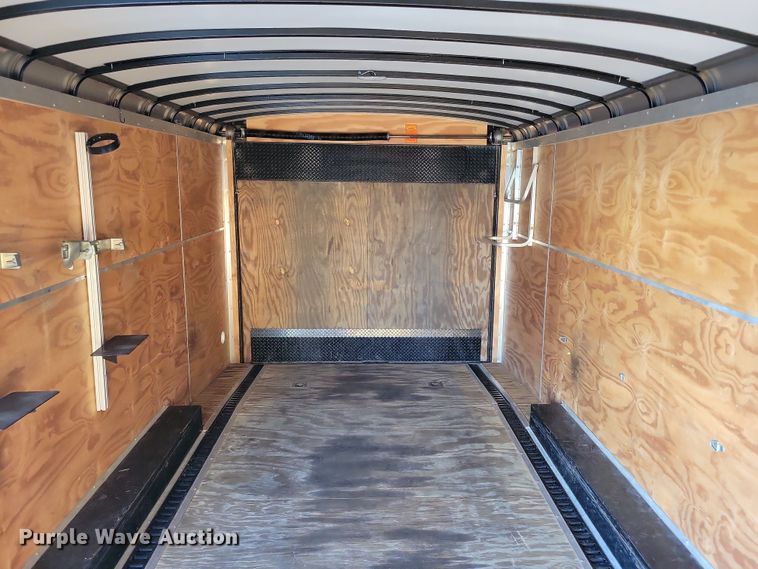 image for item LO9994 2018 Sure-Trac STRCH10220TA-100  enclosed cargo trailer