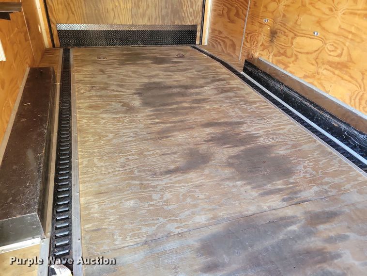 image for item LO9994 2018 Sure-Trac STRCH10220TA-100  enclosed cargo trailer