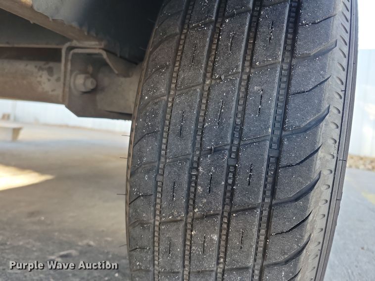 image for item LO9994 2018 Sure-Trac STRCH10220TA-100  enclosed cargo trailer