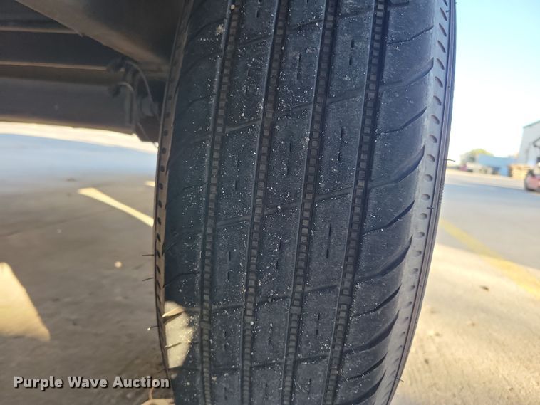 image for item LO9994 2018 Sure-Trac STRCH10220TA-100  enclosed cargo trailer